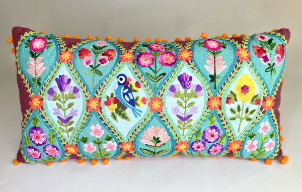 Baumwollkissen mit Patchwork-Stickerei – Blumen & Vogel, weinrot